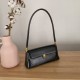 Retro underarm bag baguette used bag for women 2025 new stylish internet celebrity fashion easy to wear shoulder handbag trend